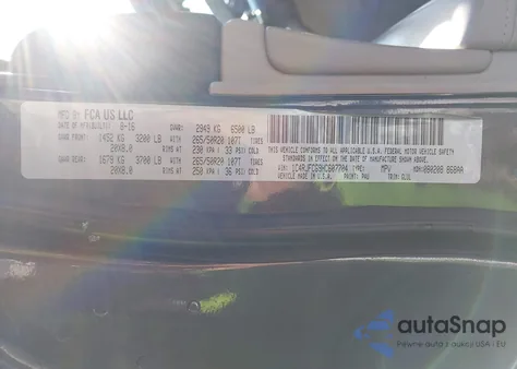 2017 Jeep Grand Cherokee Overland 4X4 from USA, damaged, VIN 1C4RJFCG9HC607704